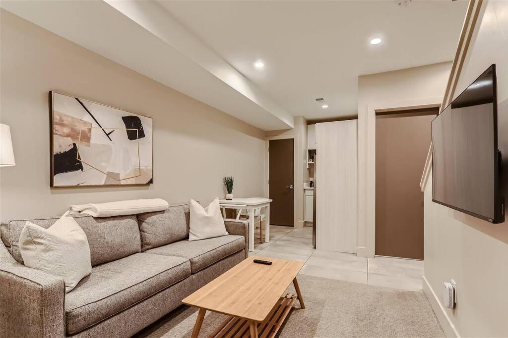 Serenity At Sloan'S 1-Br With A Modern Twist DEN Exterior foto